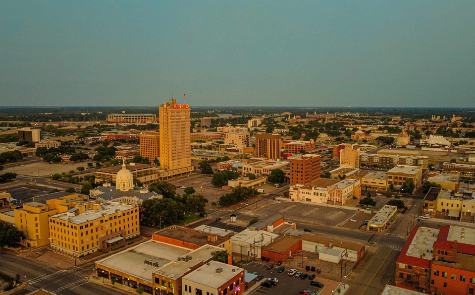 Hamilton Lindley Waco Texas USA Skyline Day